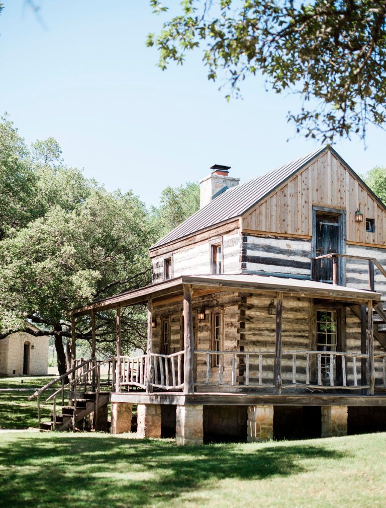 historic-1800s-lodging-fredericksburg-texas